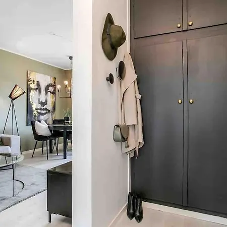 Apartamento Hyggelig Og Sentrumsnaer Leilighet *